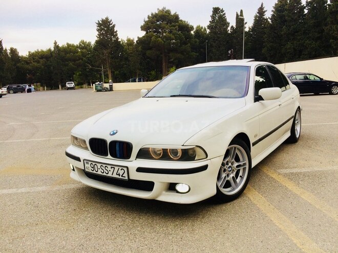 BMW 525 2001, 301,000 km - 2.5 l - Bakı