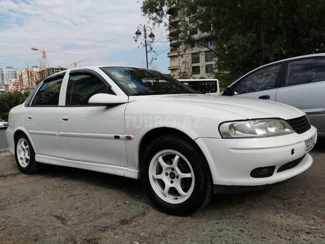 Opel Vectra 1999, 240,000 km - 1.8 l - Bakı