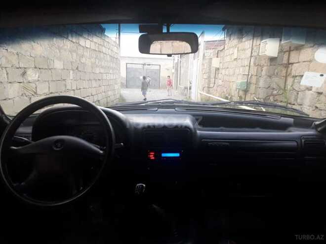 GAZ 31105 2004, 212,358 km - 2.3 l - Sumqayıt
