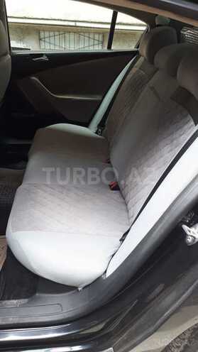 Volkswagen Passat 2005, 380,000 km - 2.0 l - Bakı