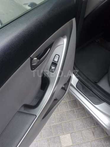 Hyundai Elantra 2011, 99,000 km - 1.8 l - Bakı