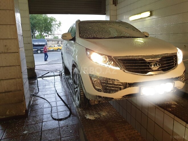 Kia Sportage 2011, 72,500 km - 2.4 l - Bakı