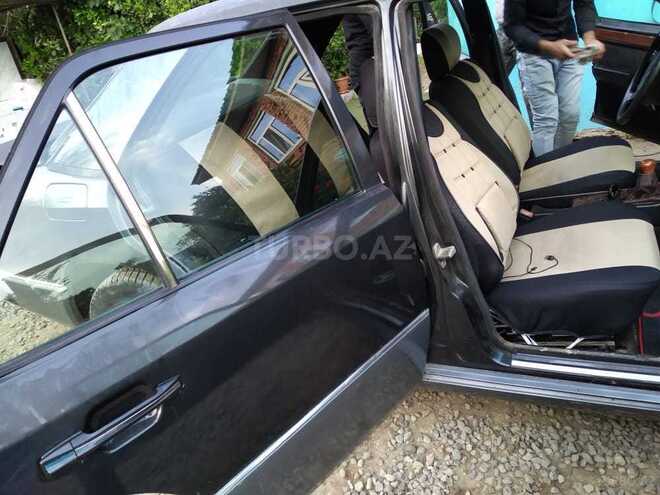 Mercedes E 250 1992, 500,000 km - 2.5 l - Masallı