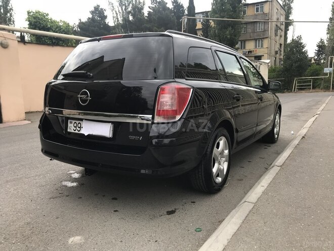 Opel Astra 2006, 243,000 km - 1.4 л - Bakı