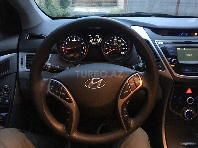 Hyundai Elantra 2015, 34,000 km - 1.8 l - Bakı