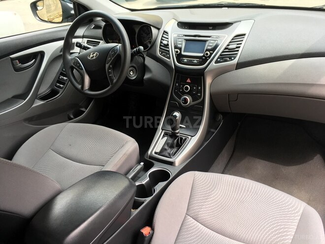 Hyundai Elantra 2015, 34,000 km - 1.8 l - Bakı