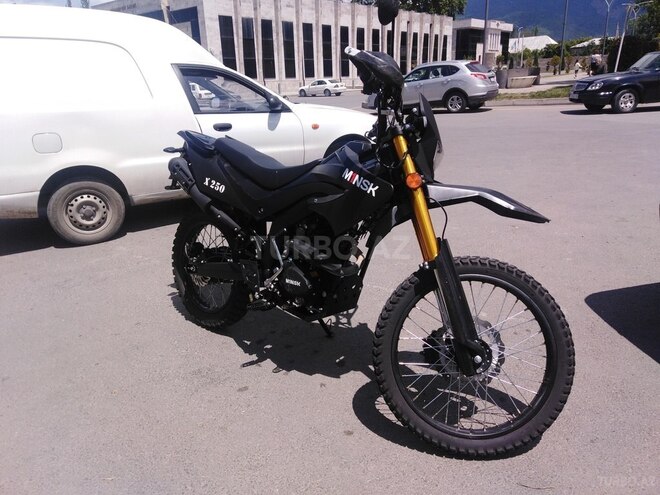 Yamaha  2019, 826 km - 0.3 l - İsmayıllı