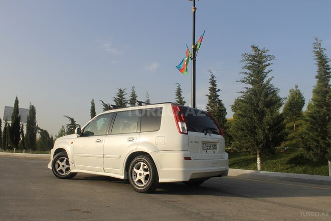 Nissan X-Trail 2002, 122,000 km - 2.0 l - Şirvan