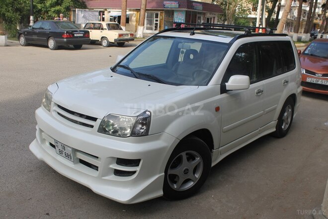 Nissan X-Trail 2002, 122,000 km - 2.0 l - Şirvan