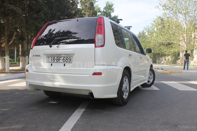 Nissan X-Trail 2002, 122,000 km - 2.0 l - Şirvan