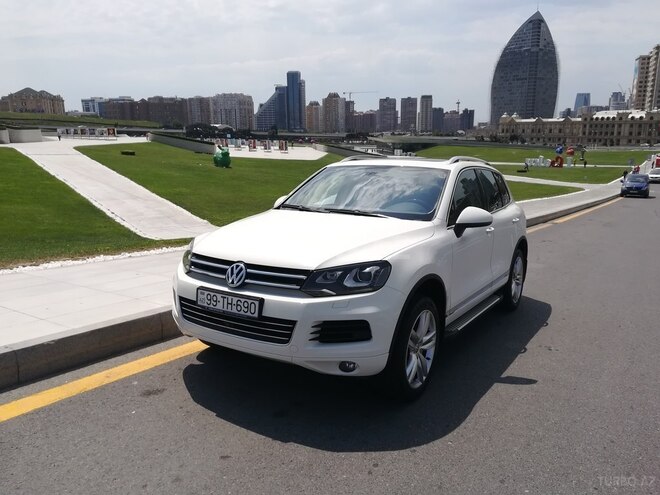 Volkswagen Touareg 2011, 144,000 km - 3.6 л - Bakı