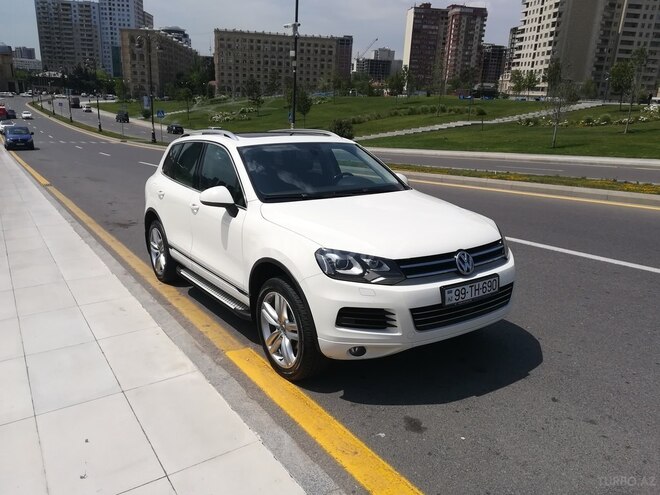 Volkswagen Touareg 2011, 144,000 km - 3.6 л - Bakı