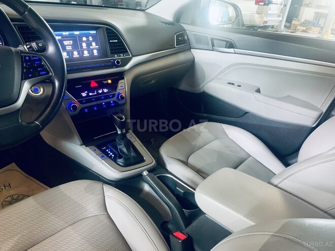 Hyundai Elantra 2016, 54,000 km - 2.0 л - Bakı
