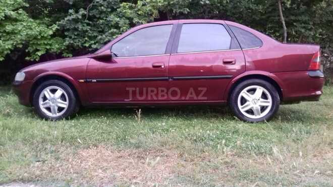 Opel Vectra 1997, 270,000 km - 1.8 л - Quba
