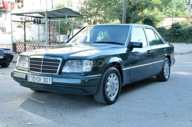 Mercedes E 300 1994, 450,000 km - 3.0 l - Bakı