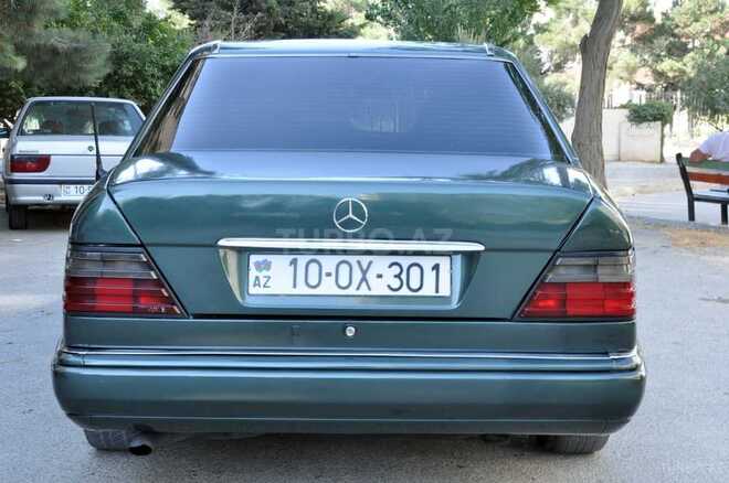 Mercedes E 300 1994, 450,000 km - 3.0 l - Bakı