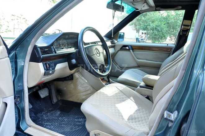 Mercedes E 300 1994, 450,000 km - 3.0 l - Bakı
