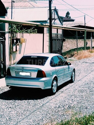 Opel Vectra 1999, 285,657 km - 2.0 л - Bakı