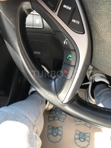 Hyundai Elantra 2014, 65,000 km - 1.8 l - Bakı