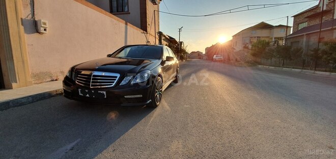 Mercedes E 350 2009, 176,000 km - 3.5 l - Sumqayıt