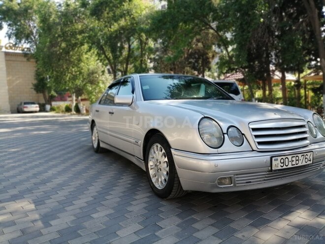 Mercedes E 230 1997, 295,000 km - 2.3 l - Bakı