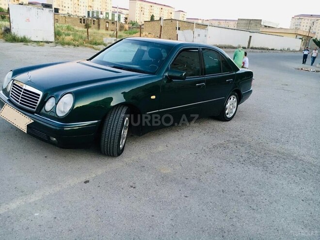 Mercedes E 280 1998, 180,000 km - 2.8 л - Sumqayıt