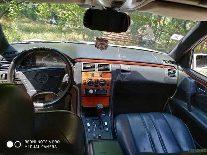 Mercedes E 220 1998, 400,000 km - 2.2 l - Bakı