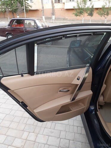 BMW 525 2003, 298,000 km - 2.5 л - Sumqayıt