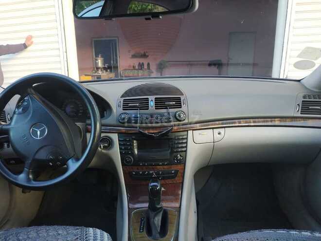 Mercedes E 220 2002, 260,000 km - 2.2 l - Göyçay