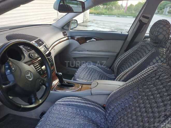 Mercedes E 220 2002, 260,000 km - 2.2 l - Göyçay