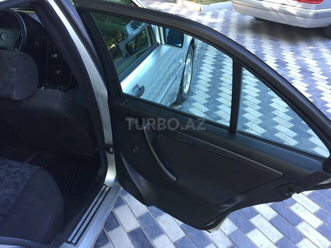 Mercedes C 200 1999, 250,000 km - 2.0 l - Mingəçevir