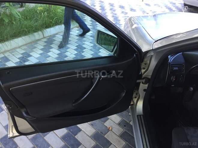 Mercedes C 200 1999, 250,000 km - 2.0 l - Mingəçevir
