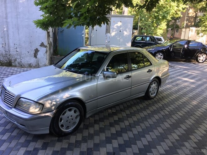 Mercedes C 200 1999, 250,000 km - 2.0 l - Mingəçevir
