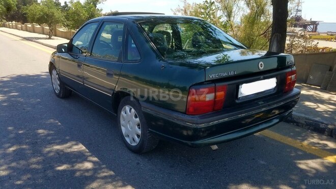 Opel Vectra 1994, 415,000 km - 1.8 l - Bakı