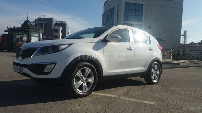 Kia Sportage 2011, 215,000 km - 2.0 л - Bakı