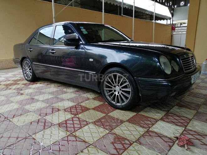 Mercedes E 280 1997, 305,018 km - 2.8 l - Bakı