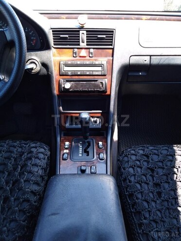 Mercedes C 220 1996, 128,000 km - 2.2 l - Bakı