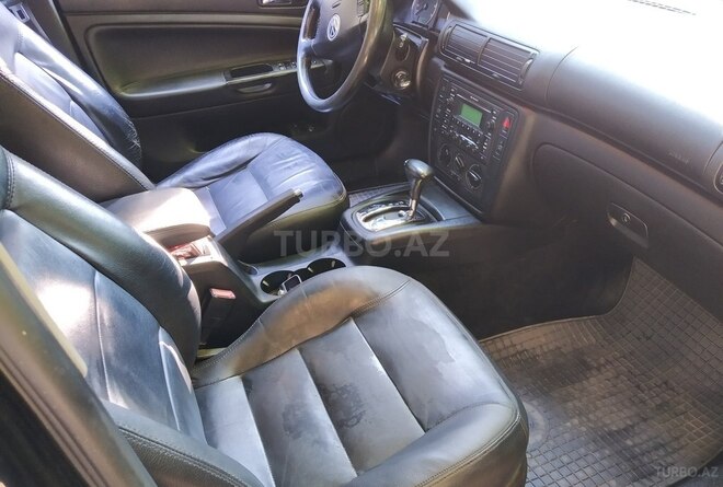 Volkswagen Passat 2002, 246,580 km - 1.8 л - Bakı