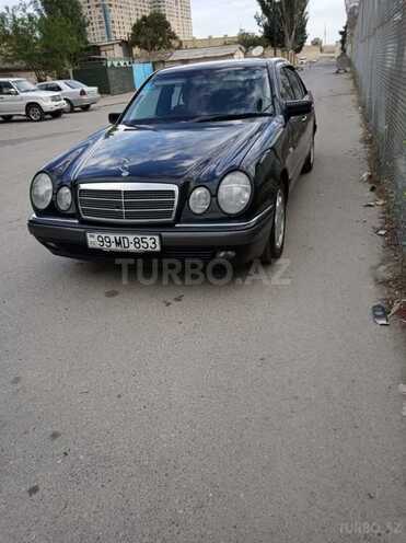 Mercedes E 200 1999, 254,000 km - 2.0 l - Bakı