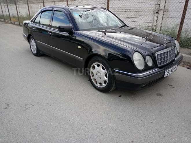 Mercedes E 200 1999, 254,000 km - 2.0 l - Bakı