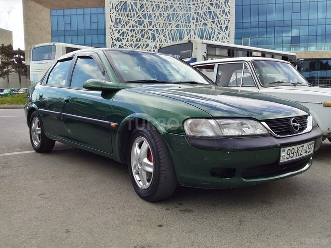 Opel Vectra 1996, 124,578 km - 2.0 l - Bakı