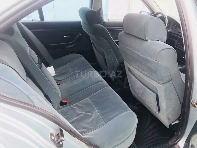 BMW 528 1996, 321,000 km - 2.8 л - Xırdalan