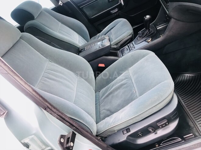 BMW 528 1996, 321,000 km - 2.8 л - Xırdalan