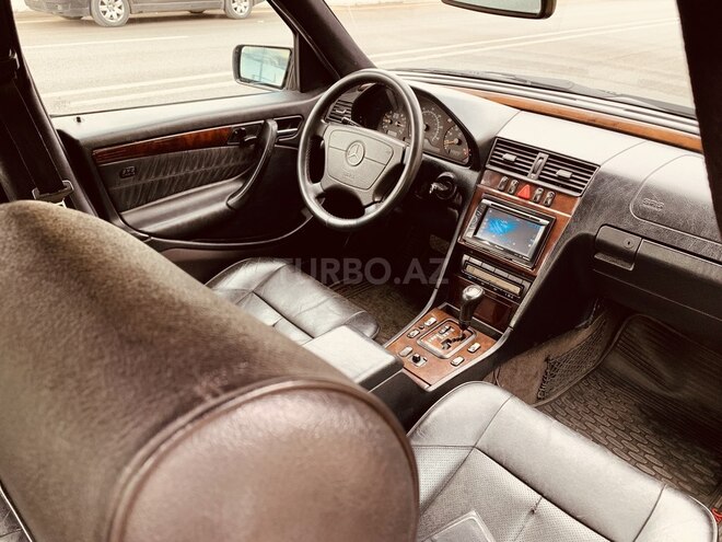 Mercedes C 280 1999, 230,000 km - 2.8 l - Bakı