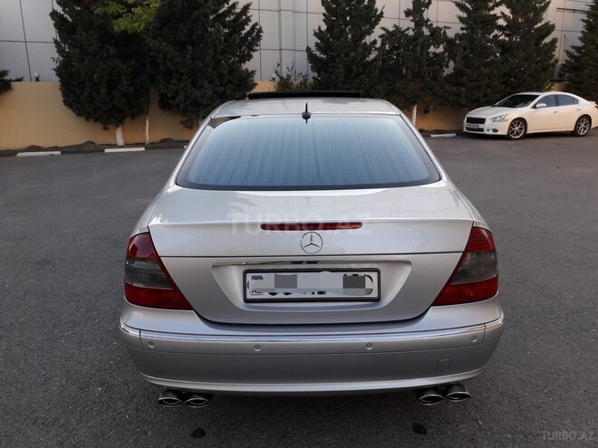 Mercedes E 240 2004, 218,321 km - 2.6 л - Bakı