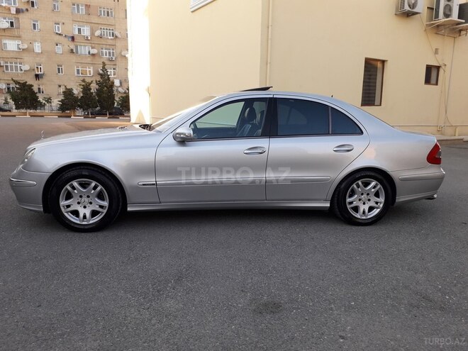 Mercedes E 240 2004, 218,321 km - 2.6 л - Bakı