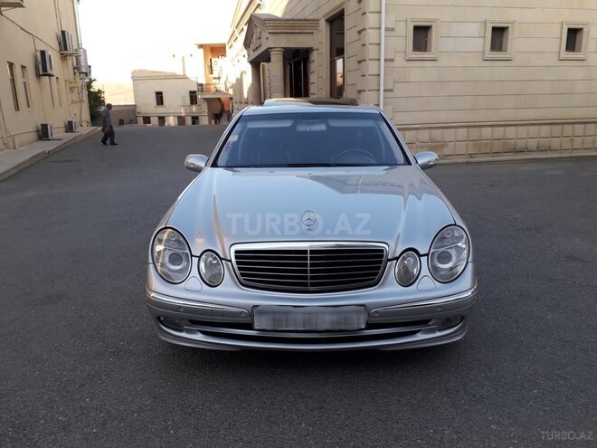 Mercedes E 240 2004, 218,321 km - 2.6 л - Bakı