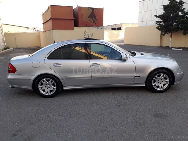 Mercedes E 240 2004, 218,321 km - 2.6 л - Bakı