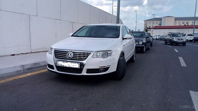 Volkswagen Passat 2008, 245,000 km - 1.8 l - Bakı