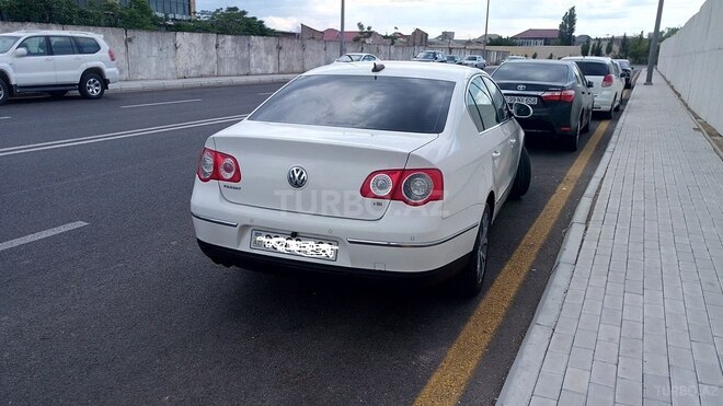 Volkswagen Passat 2008, 245,000 km - 1.8 l - Bakı